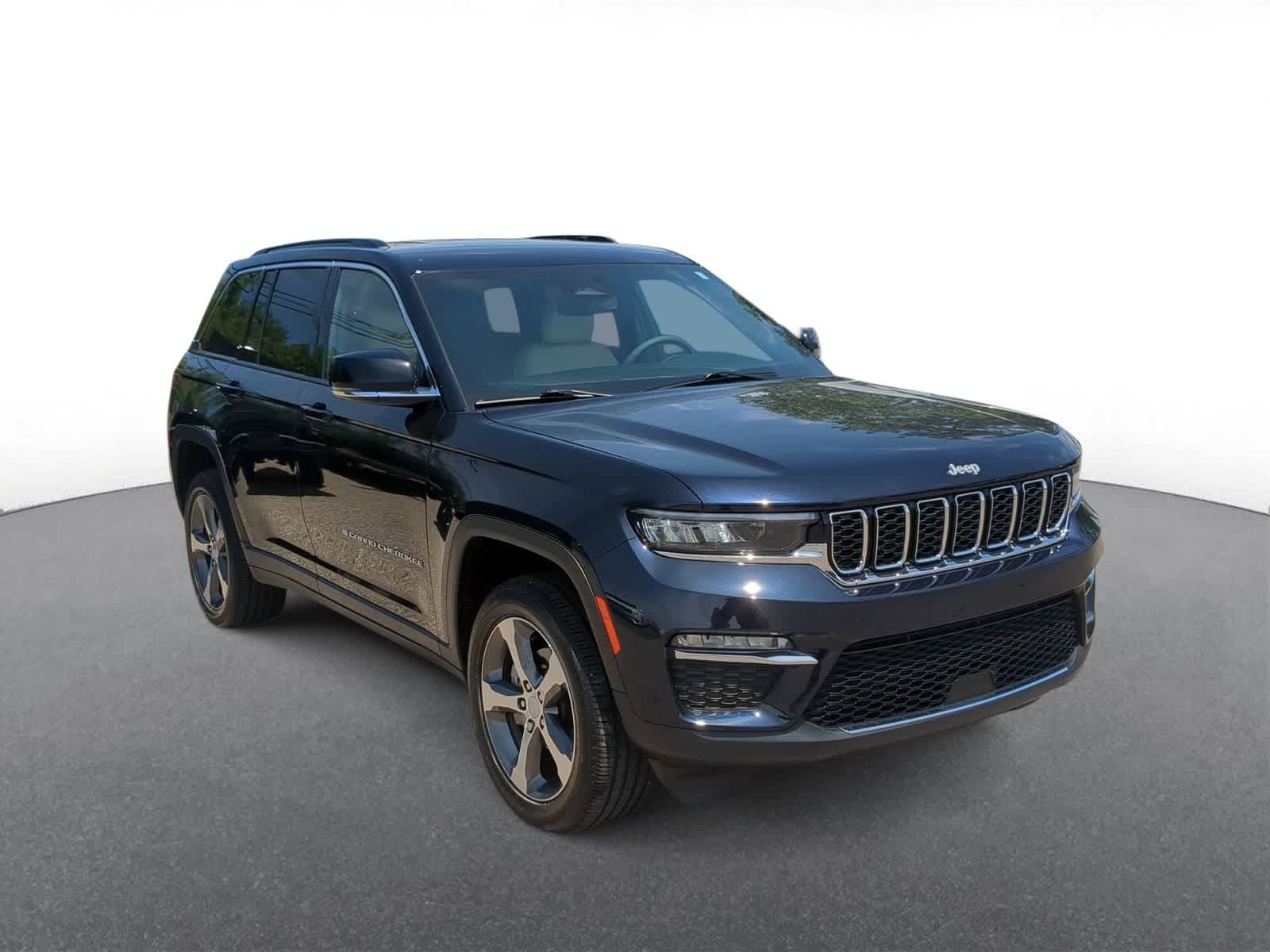 Thumbnail: 2024 Jeep Grand Cherokee - 2