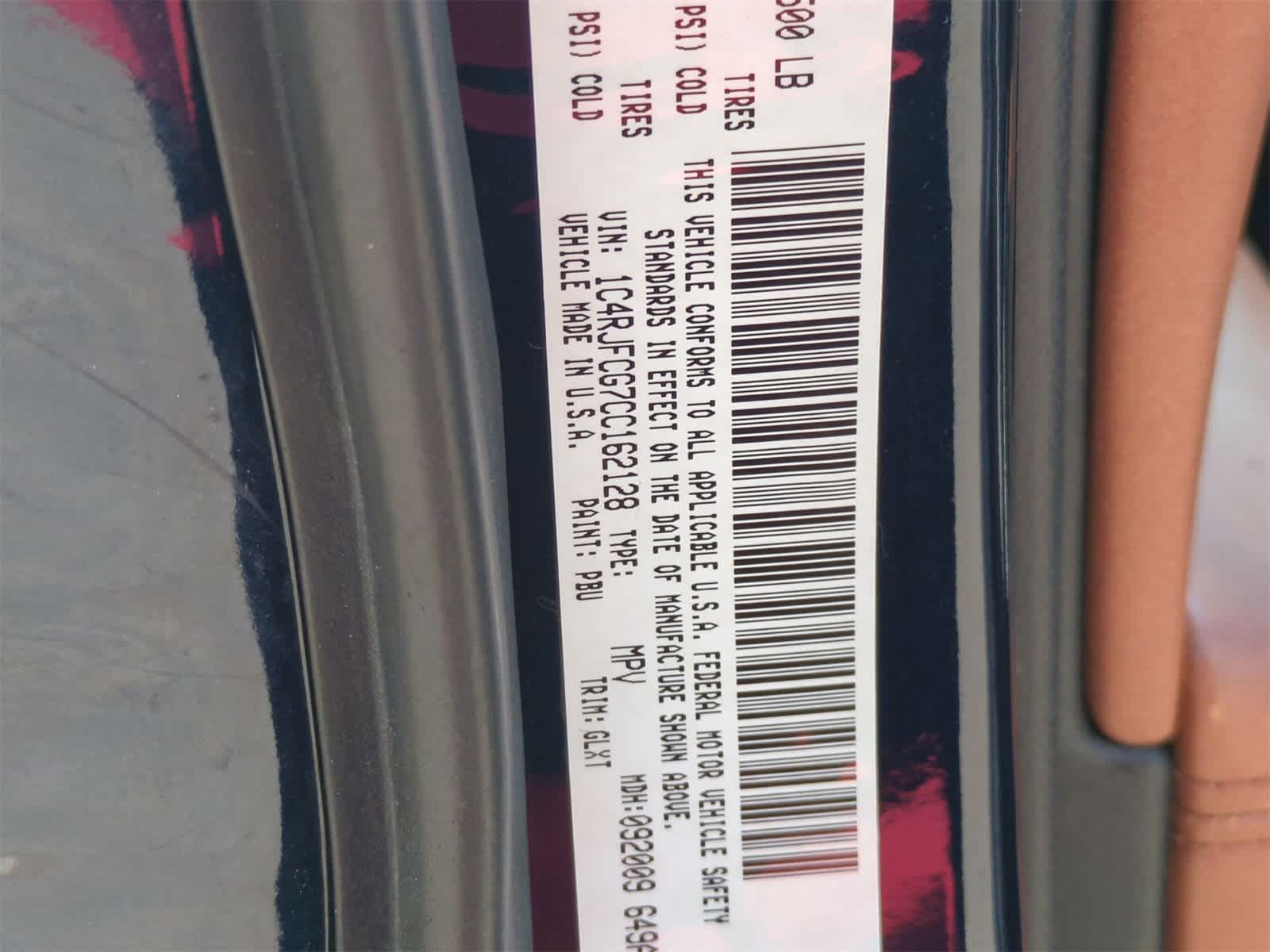 2012 Jeep Grand Cherokee Overland 30