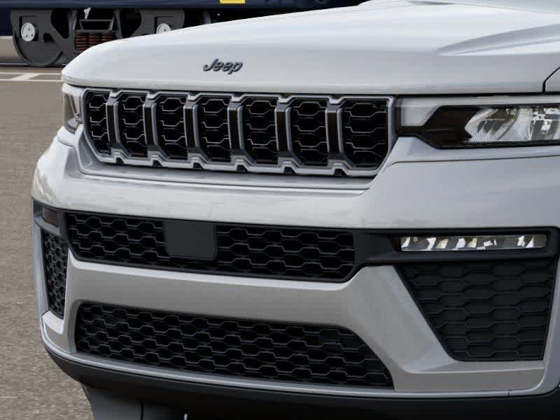 Thumbnail: 2026 Jeep Grand Cherokee L - 11