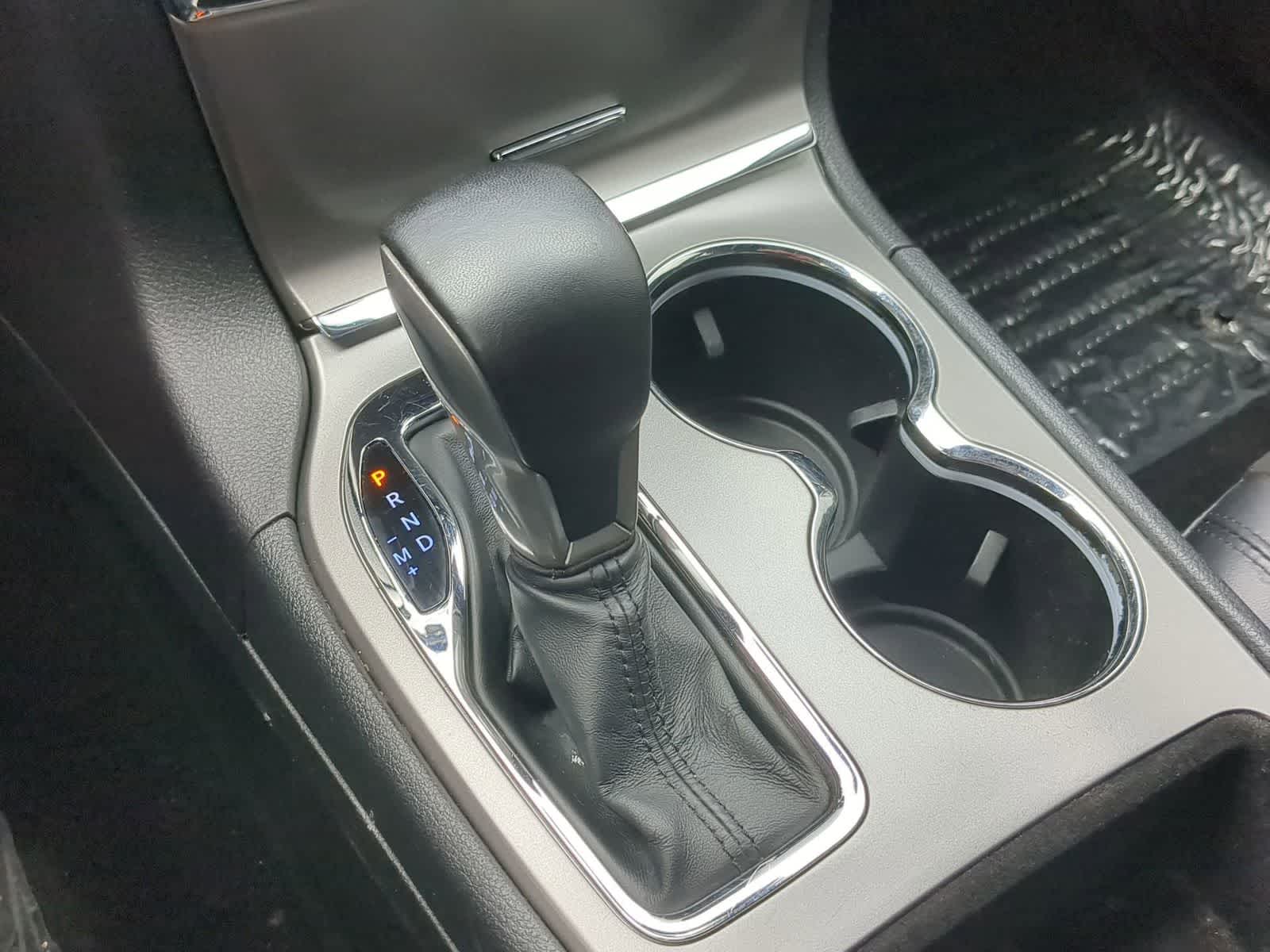 Thumbnail: 2020 Jeep Grand Cherokee - 29