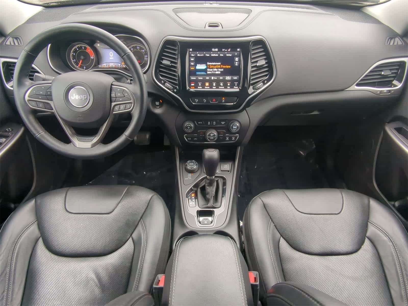 Thumbnail: 2019 Jeep Cherokee - 22