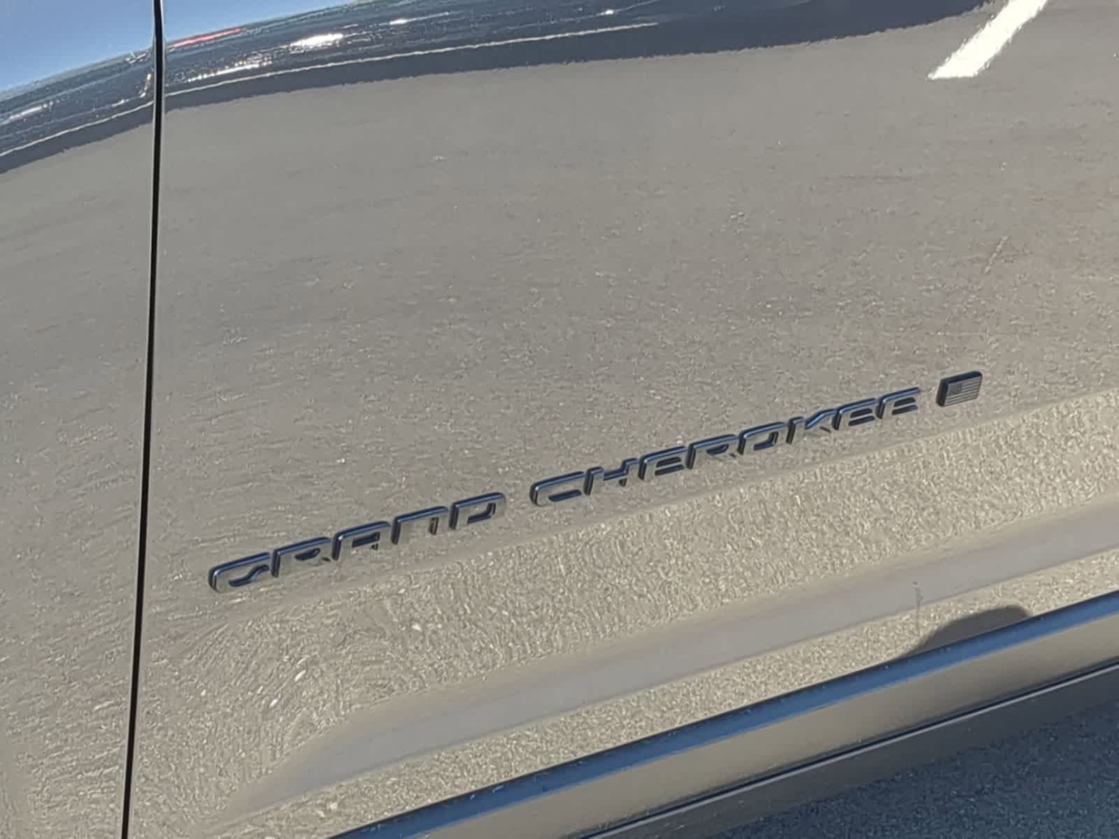 Thumbnail: 2022 Jeep Grand Cherokee L - 13