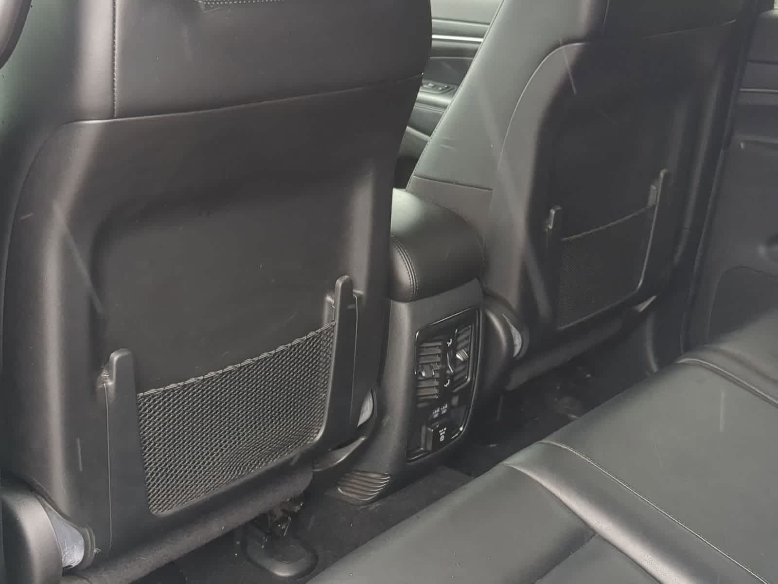 Thumbnail: 2020 Jeep Grand Cherokee - 18