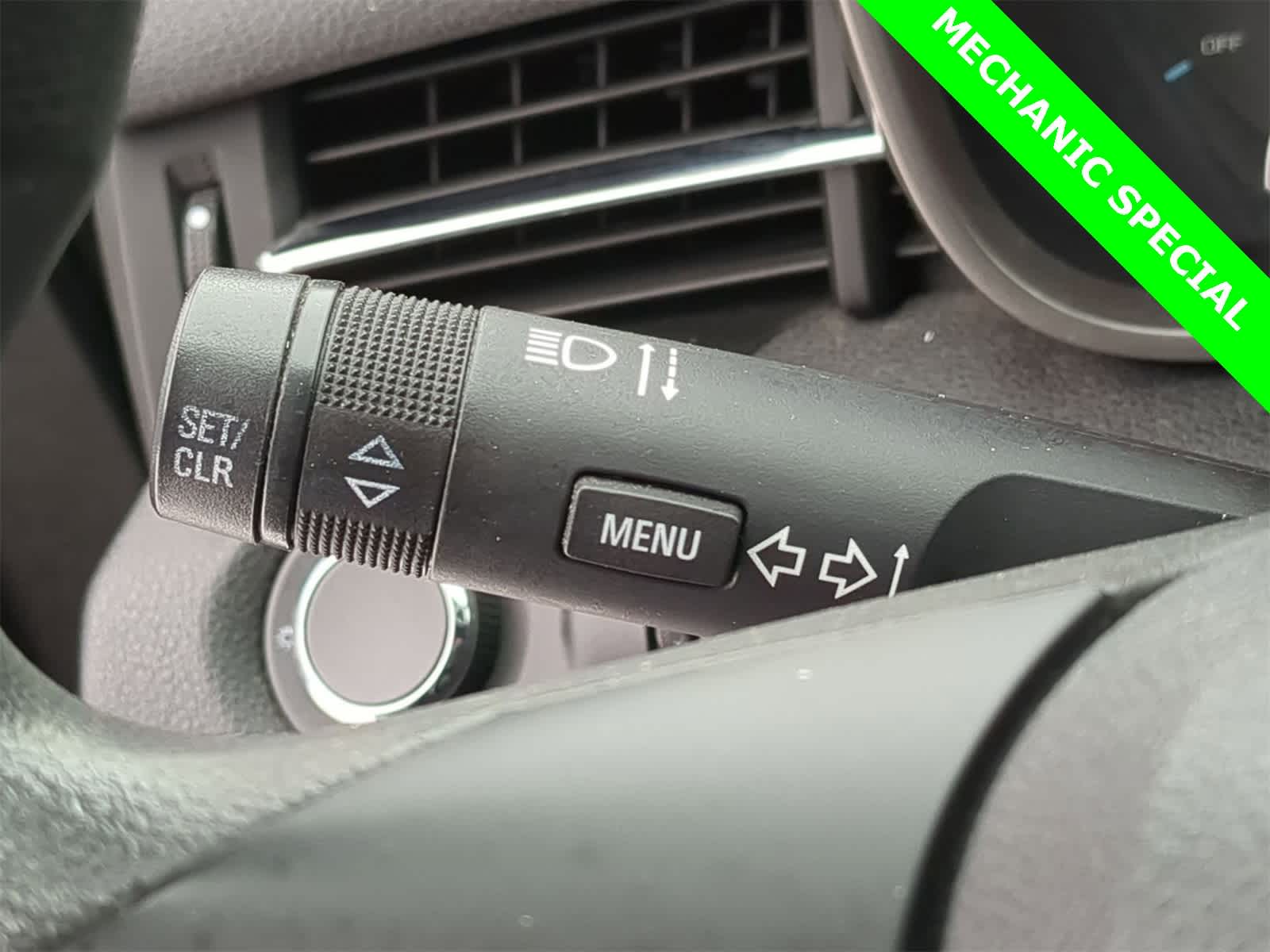 Thumbnail: 2016 Chevrolet Malibu - 33