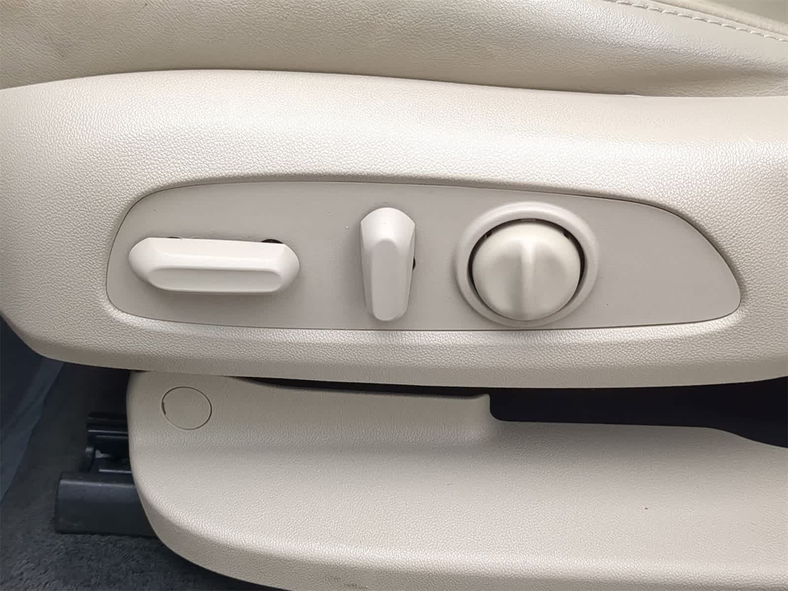 Thumbnail: 2019 Buick Enclave - 24