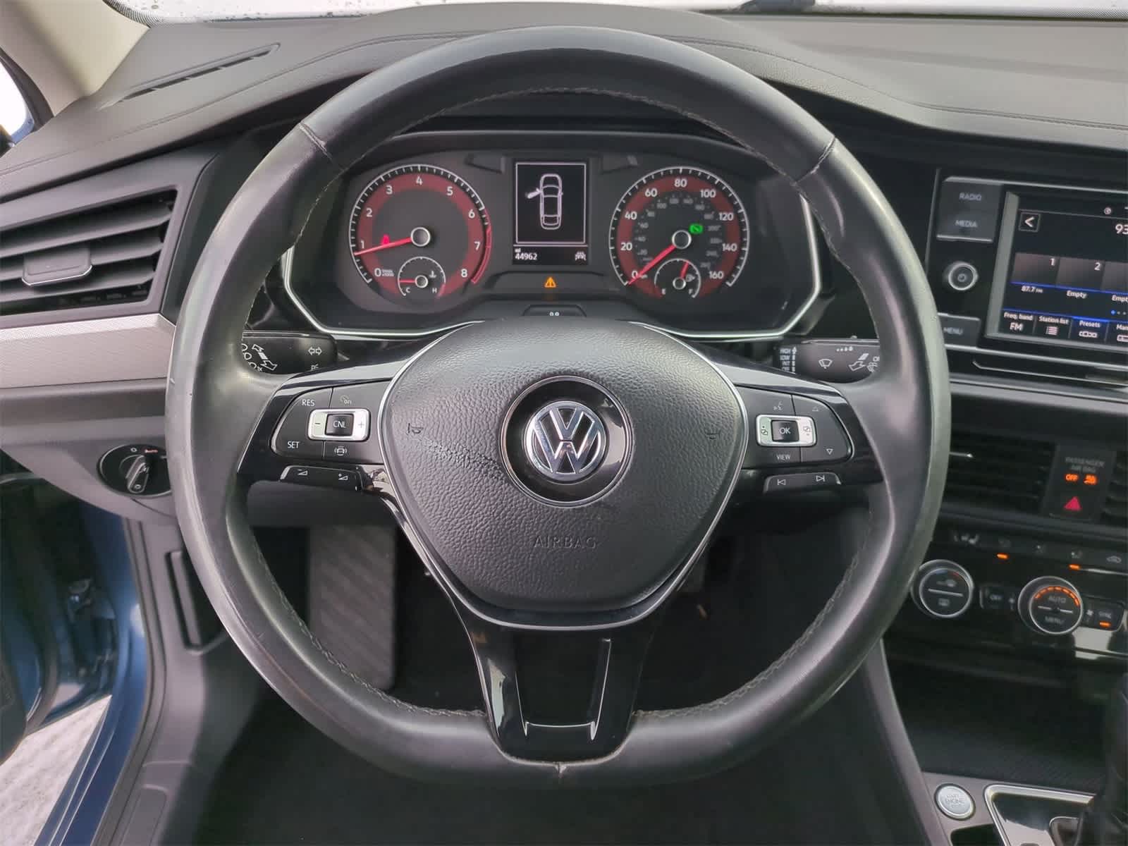 Thumbnail: 2020 Volkswagen Jetta - 23