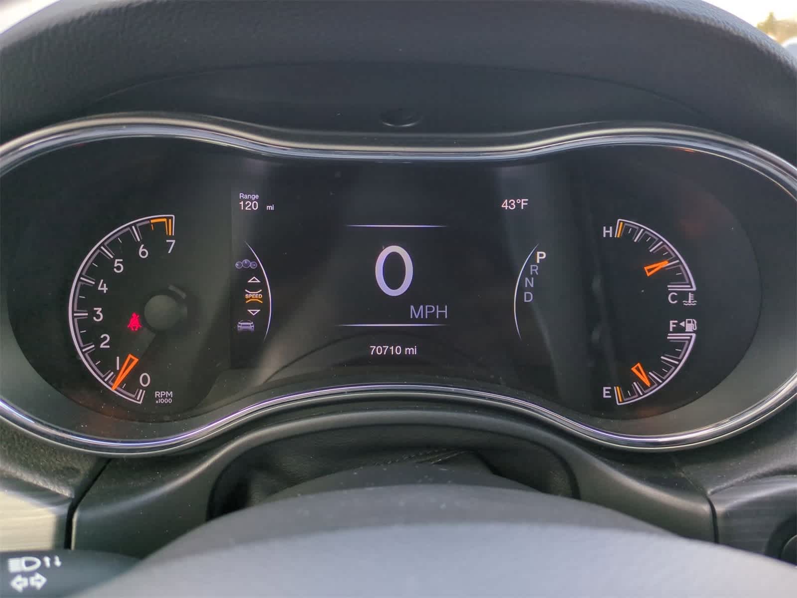 Thumbnail: 2019 Jeep Grand Cherokee - 32