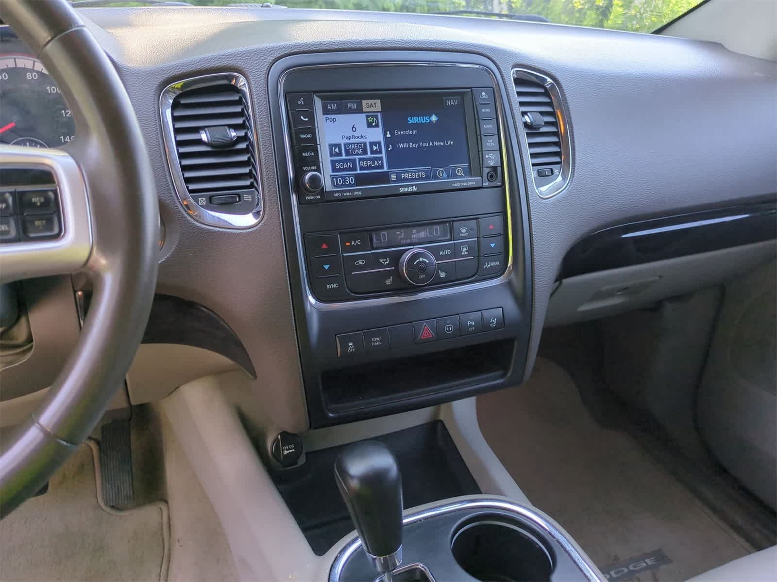 Thumbnail: 2011 Dodge Durango - 24