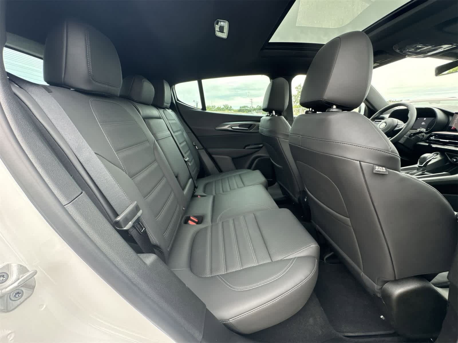 Thumbnail: 2024 Dodge Hornet - 22