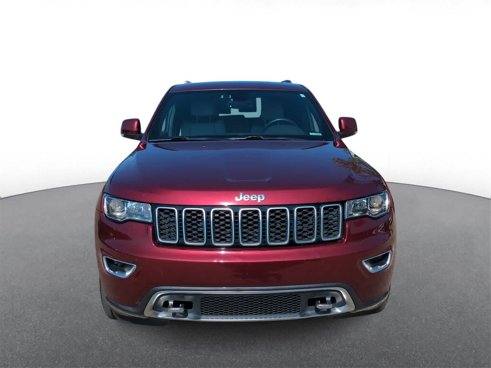 2018 Jeep Grand Cherokee Sterling Edition photo 2