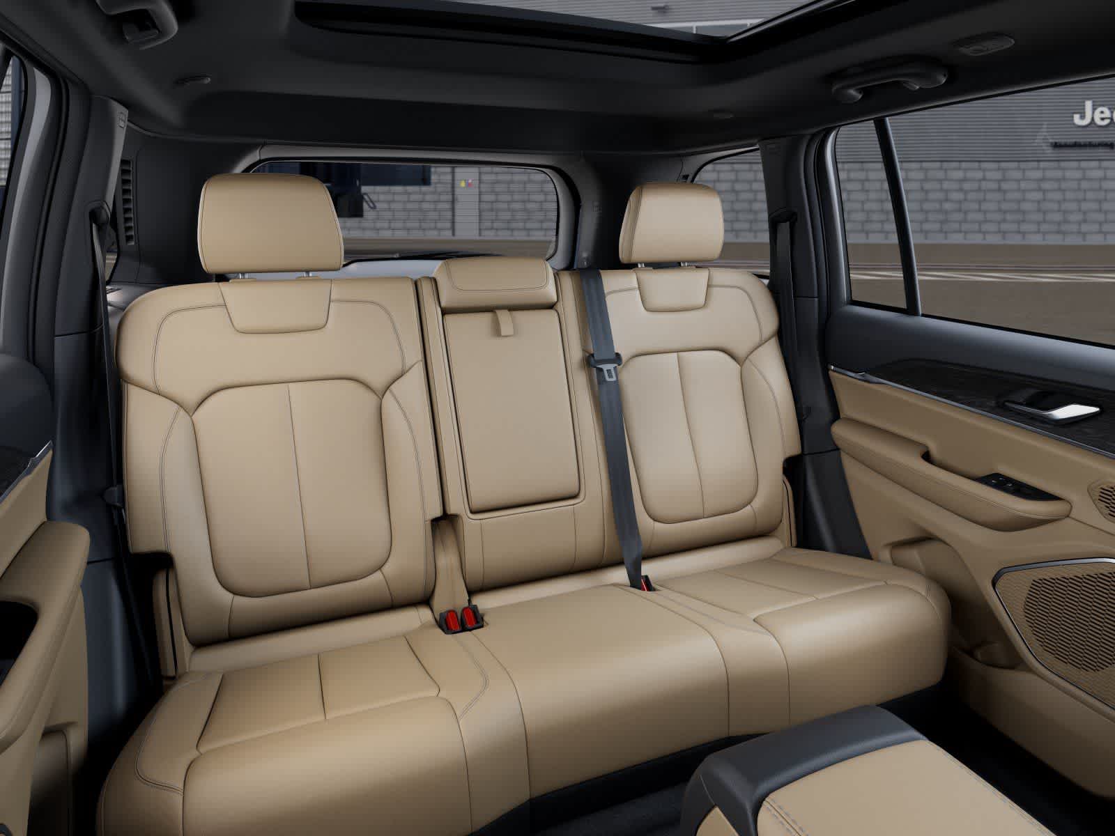 Thumbnail: 2026 Jeep Grand Cherokee - 15