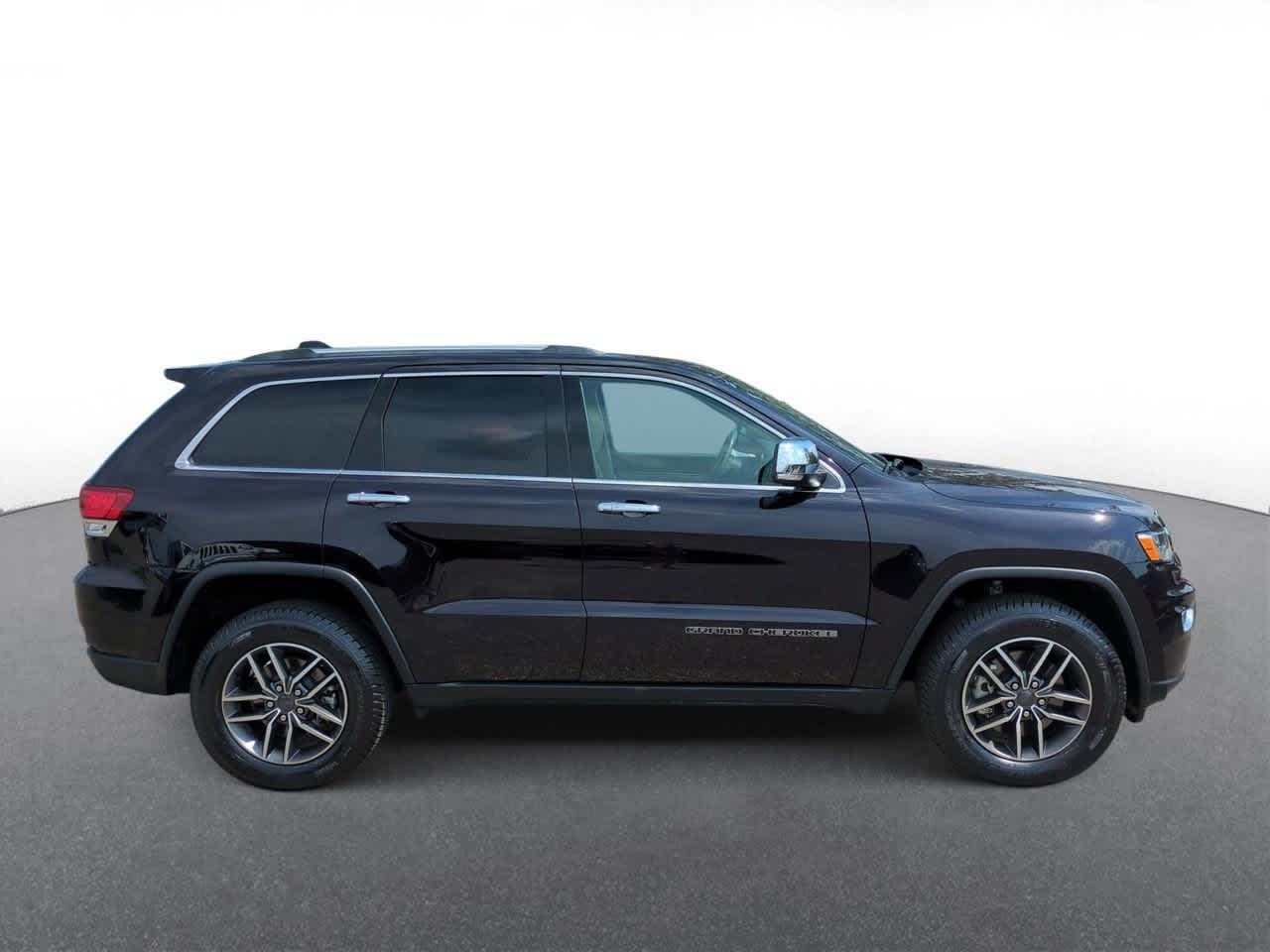 Thumbnail: 2021 Jeep Grand Cherokee - 9