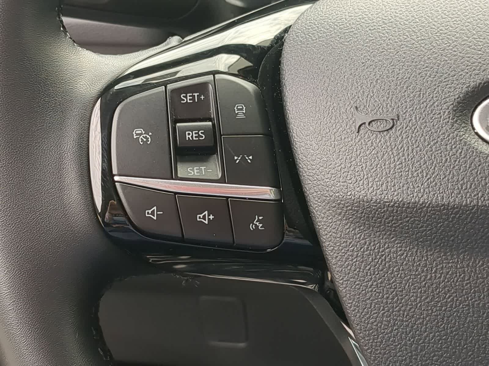 Thumbnail: 2024 Ford Escape - 23