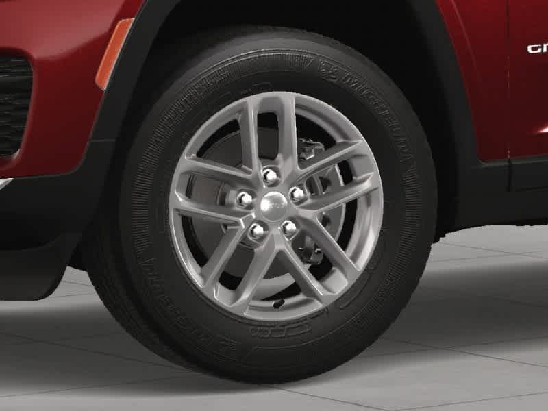 2025 Jeep Grand Cherokee Laredo 10