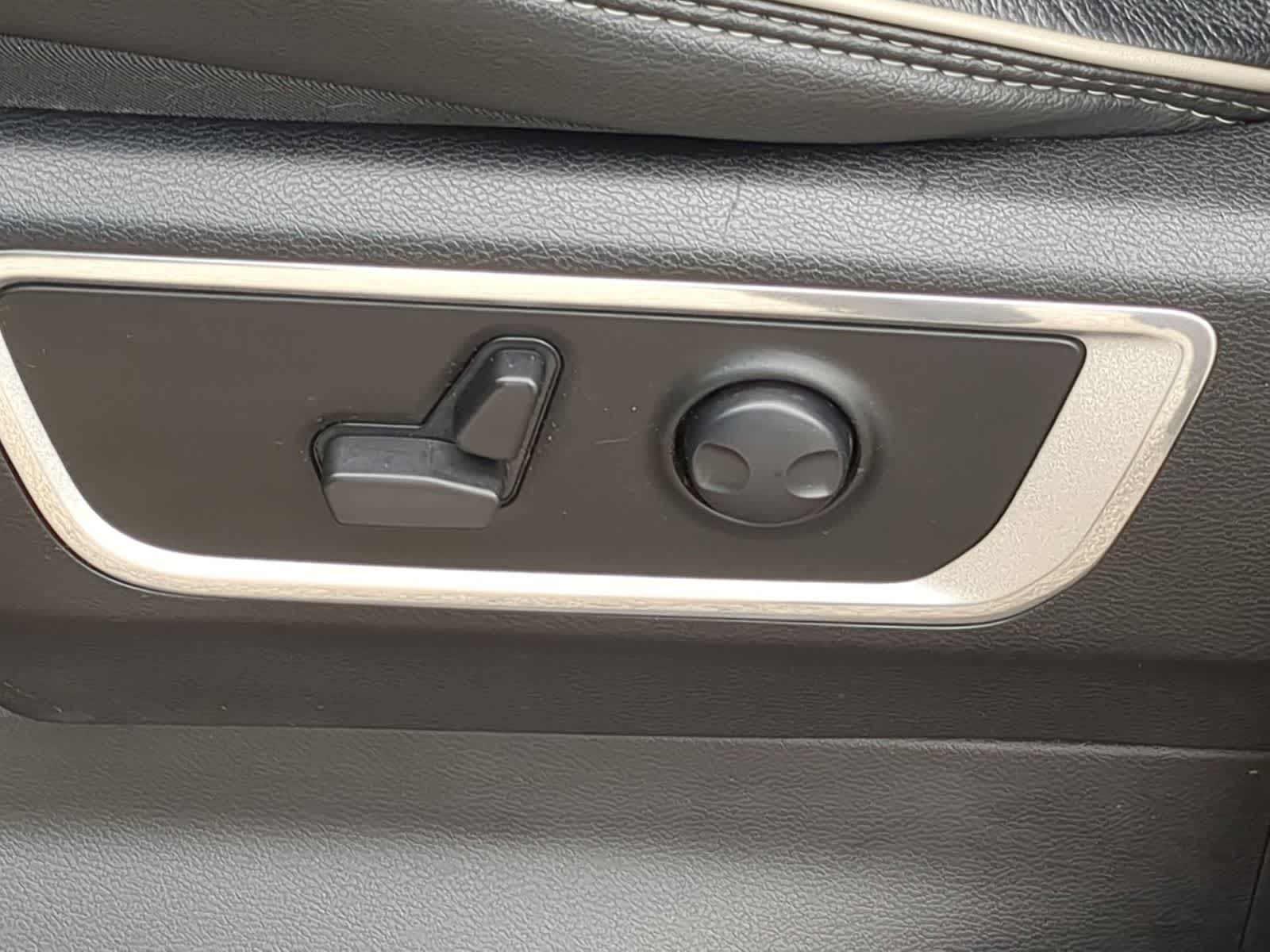 Thumbnail: 2024 RAM 1500 - 17