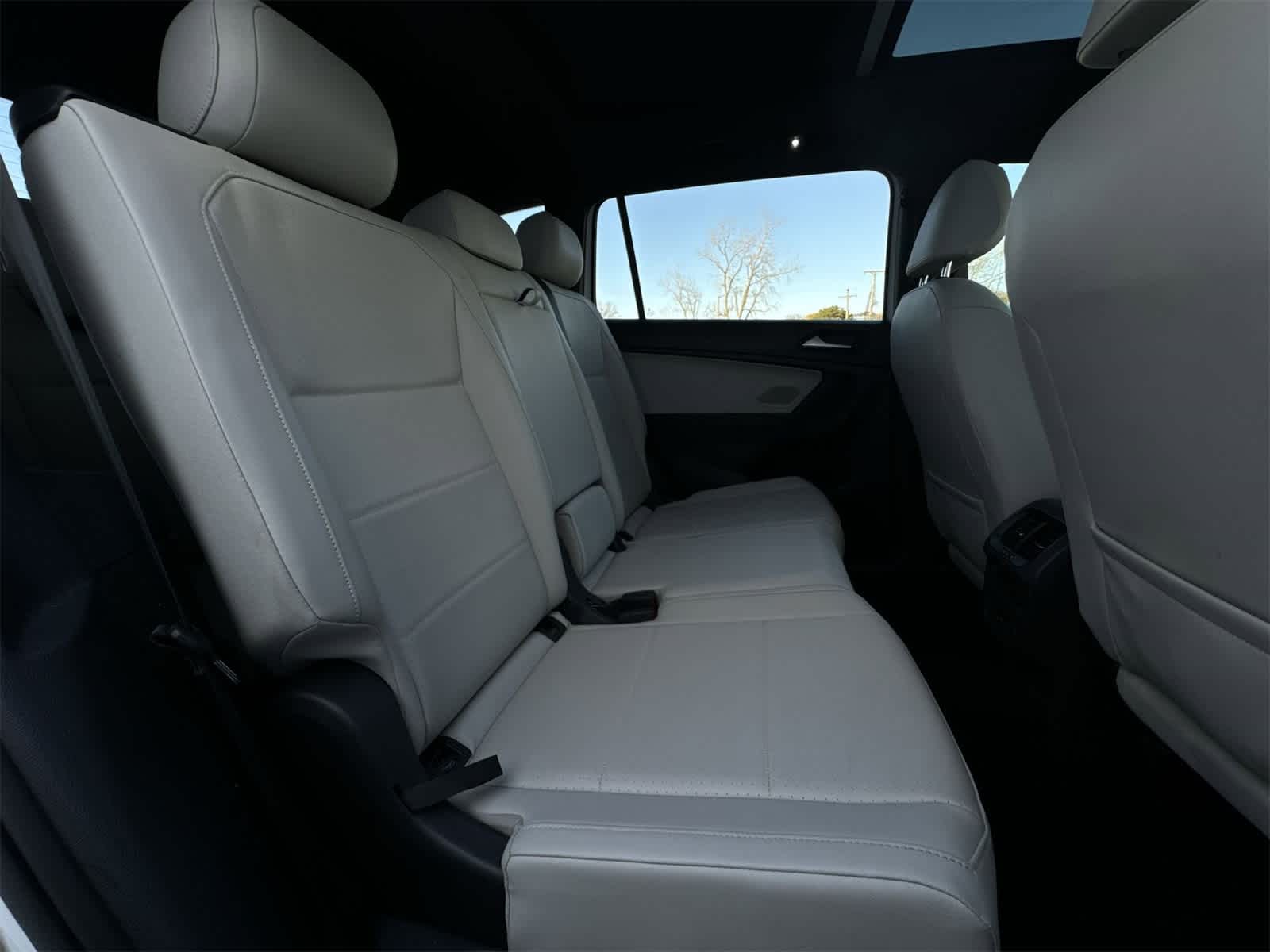 Thumbnail: 2019 Volkswagen Tiguan - 22