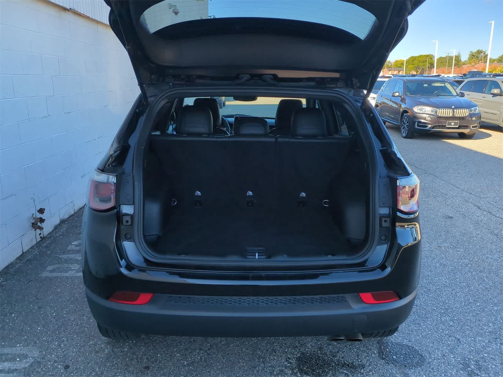 Thumbnail: 2022 Jeep Compass - 33