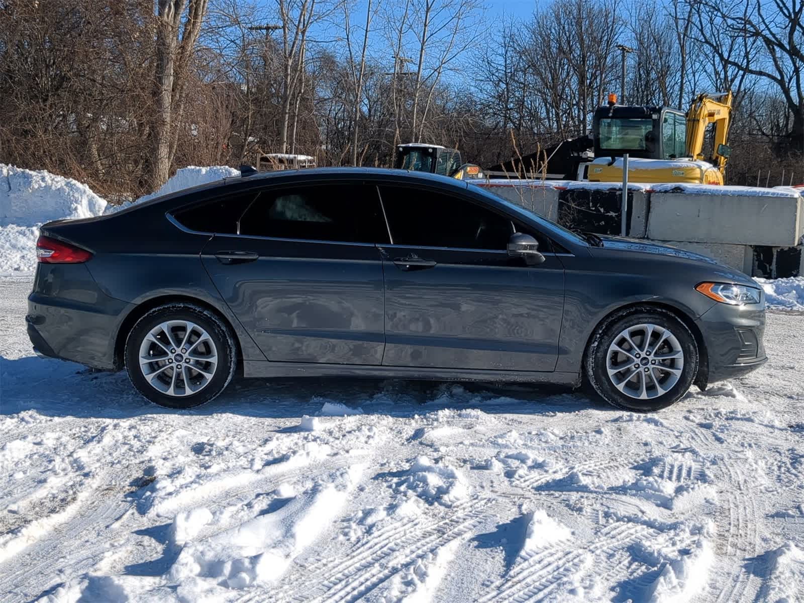 Thumbnail: 2020 Ford Fusion - 15