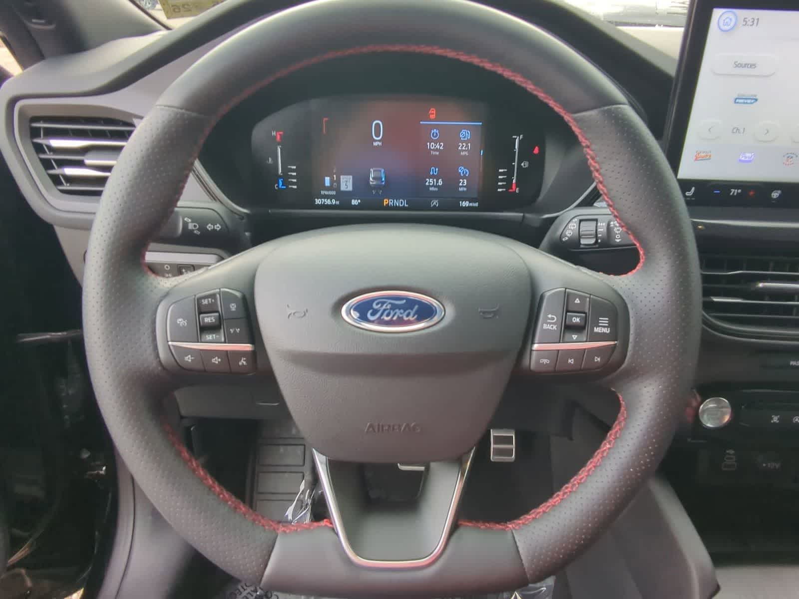 Thumbnail: 2024 Ford Escape - 22