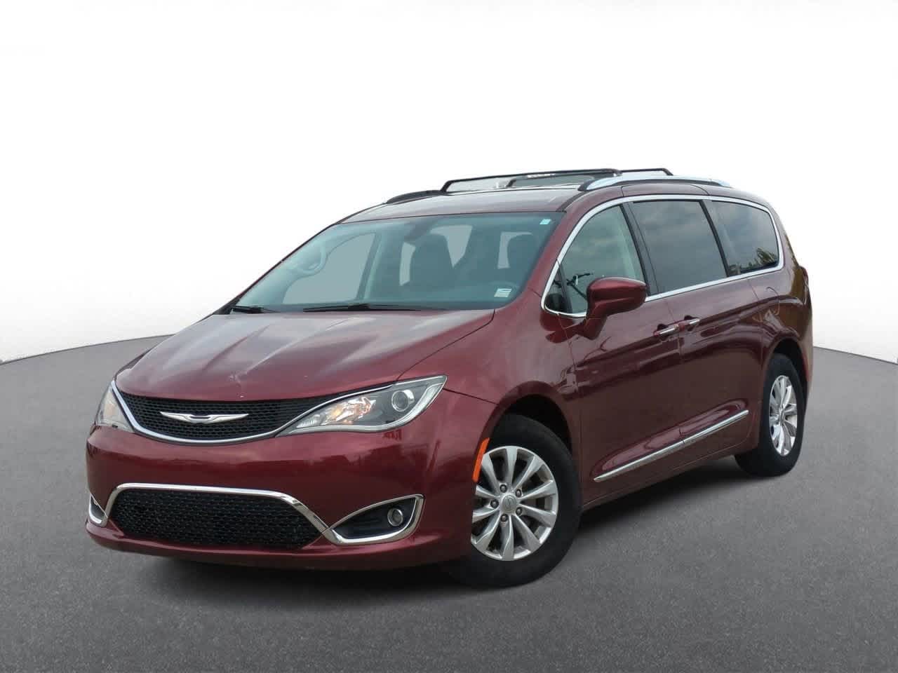 2018 Chrysler Pacifica  -
                  Troy, MI