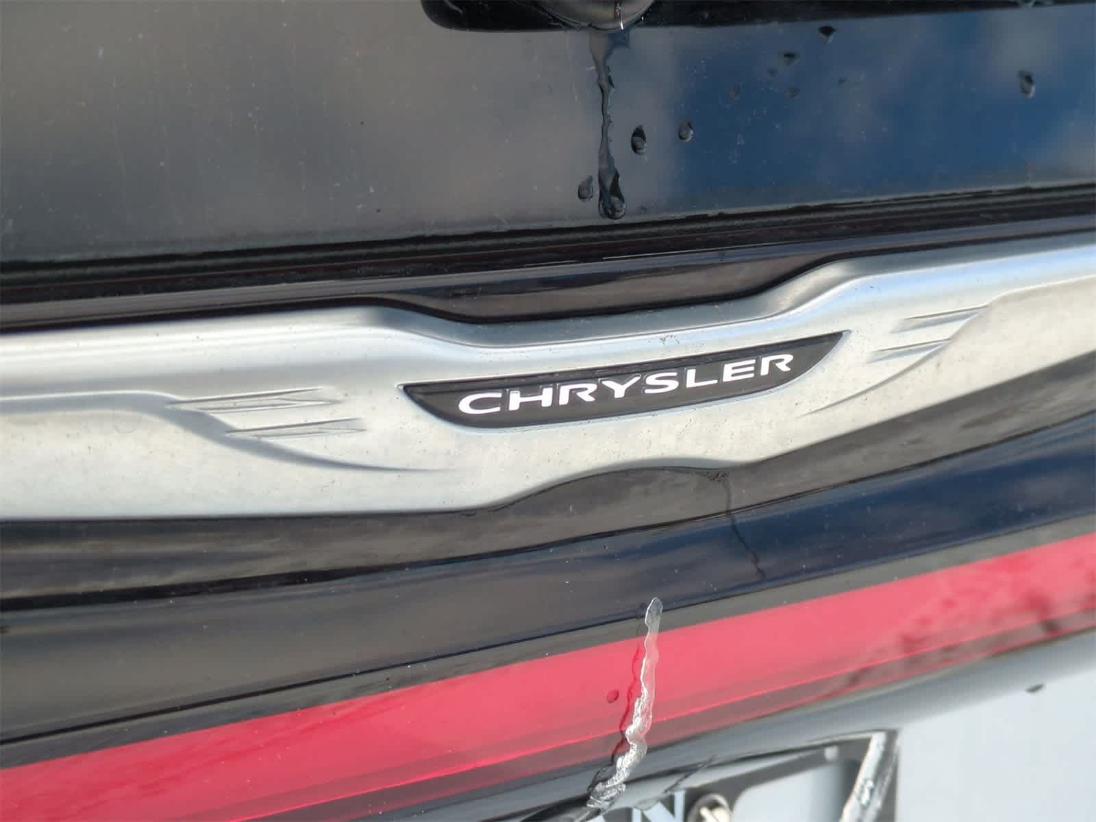 Thumbnail: 2023 Chrysler Pacifica - 12