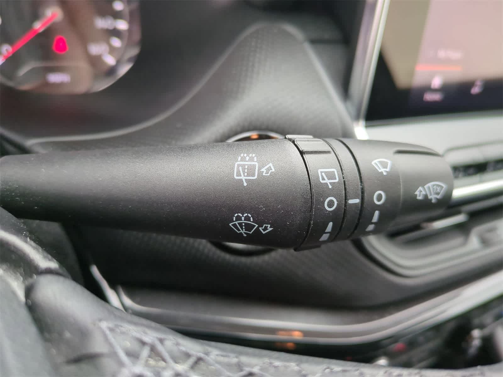 Thumbnail: 2023 Jeep Compass - 25