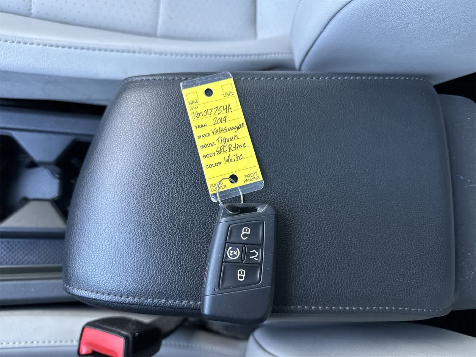 Thumbnail: 2019 Volkswagen Tiguan - 39