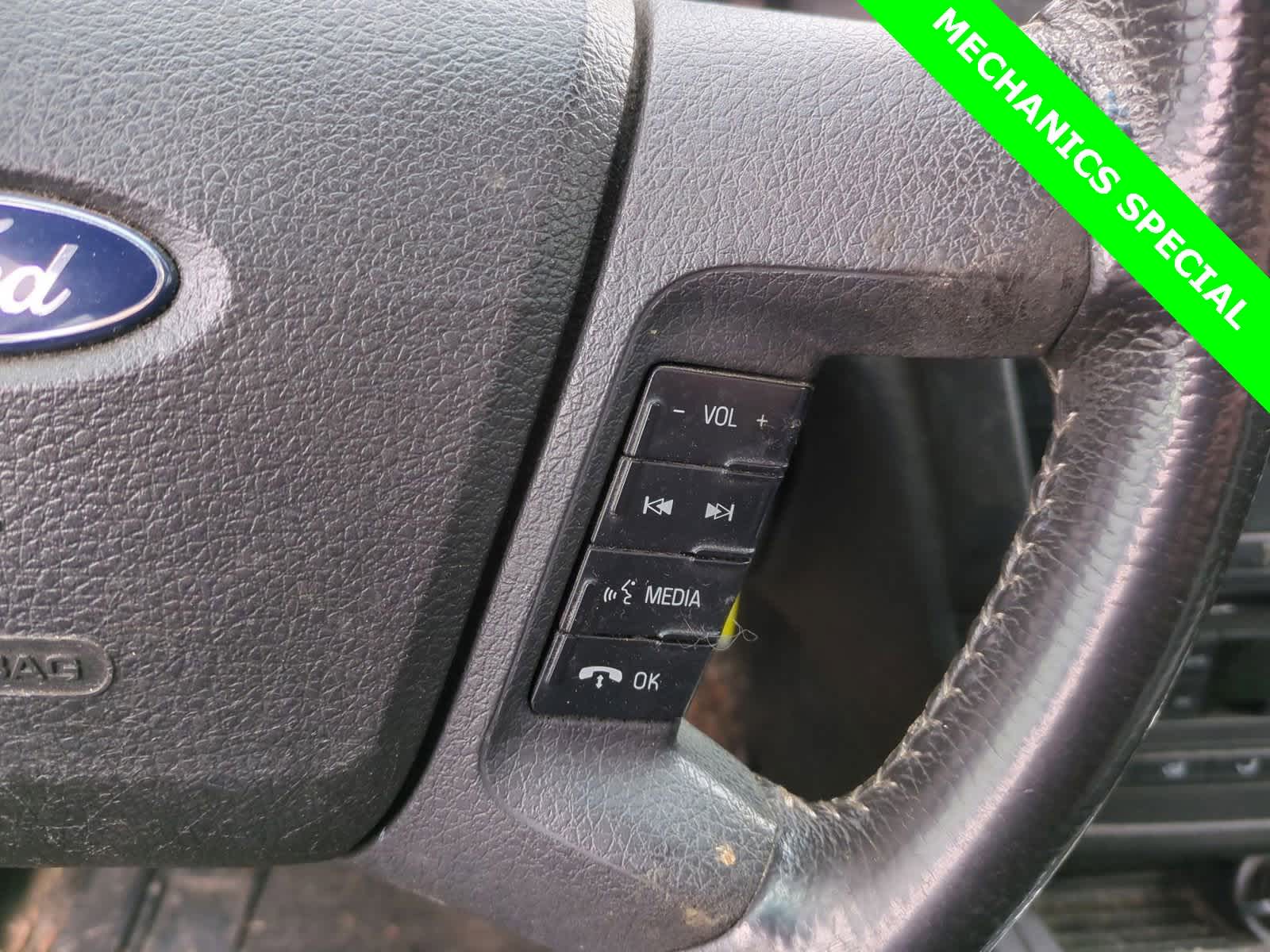 Thumbnail: 2009 Ford Fusion - 23