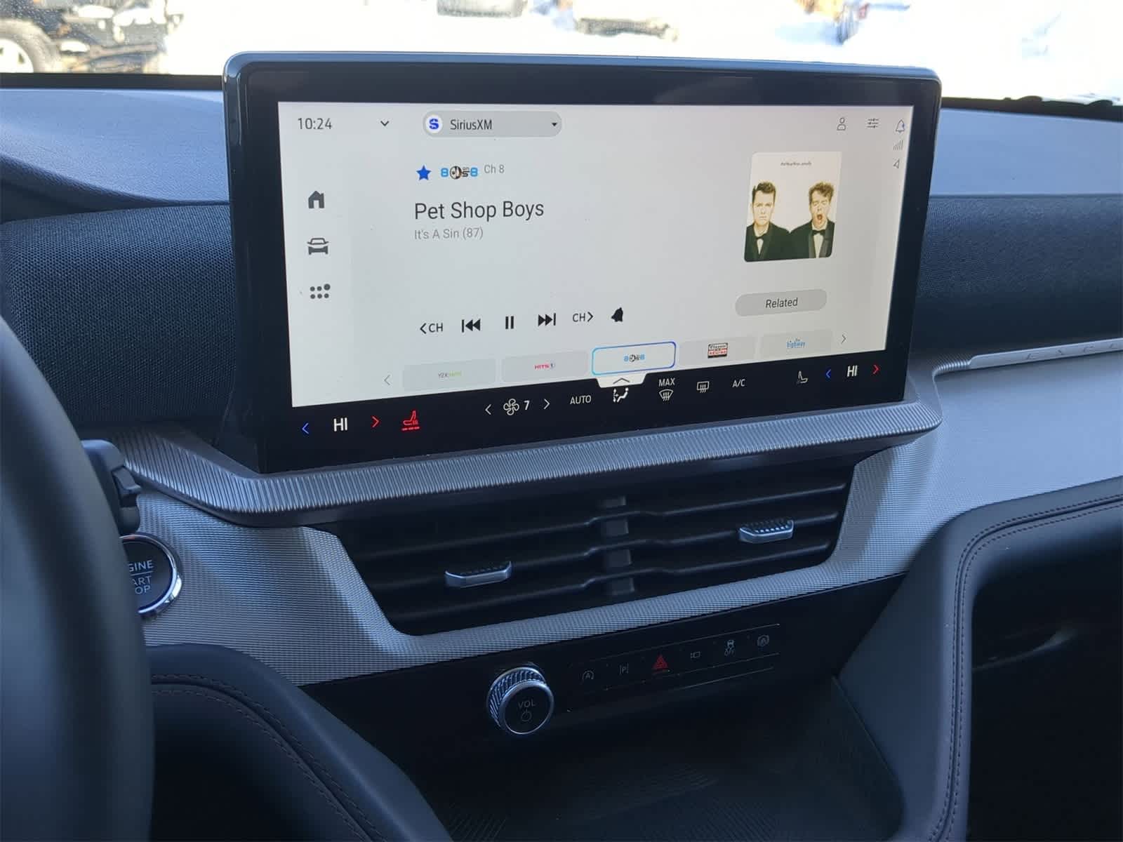 Thumbnail: 2025 Ford Explorer - 34