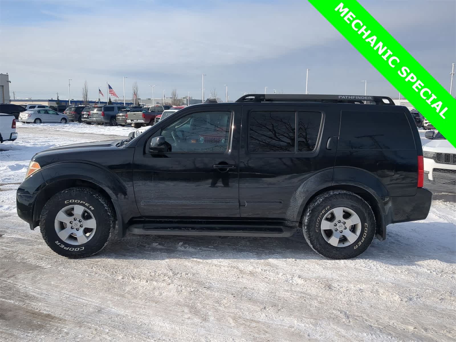 Thumbnail: 2007 Nissan Pathfinder - 11