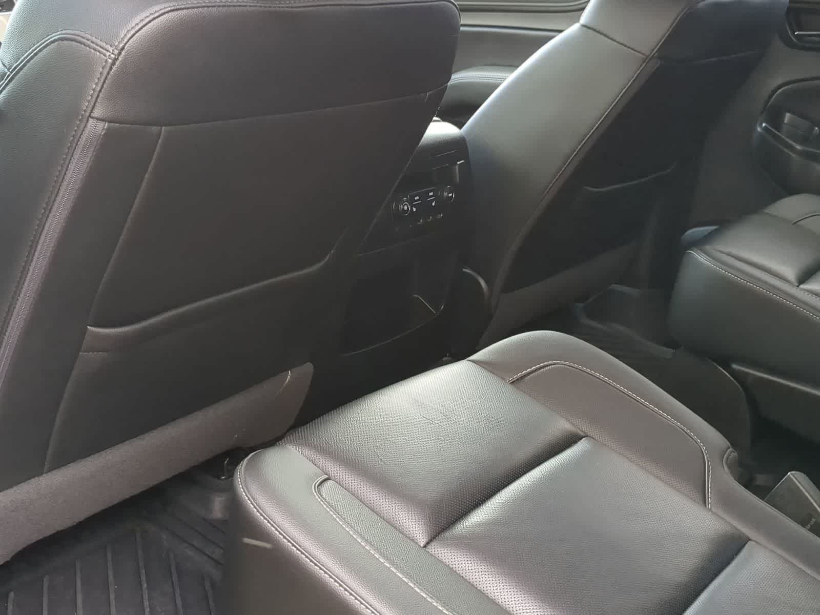 Thumbnail: 2020 Chevrolet Tahoe - 18