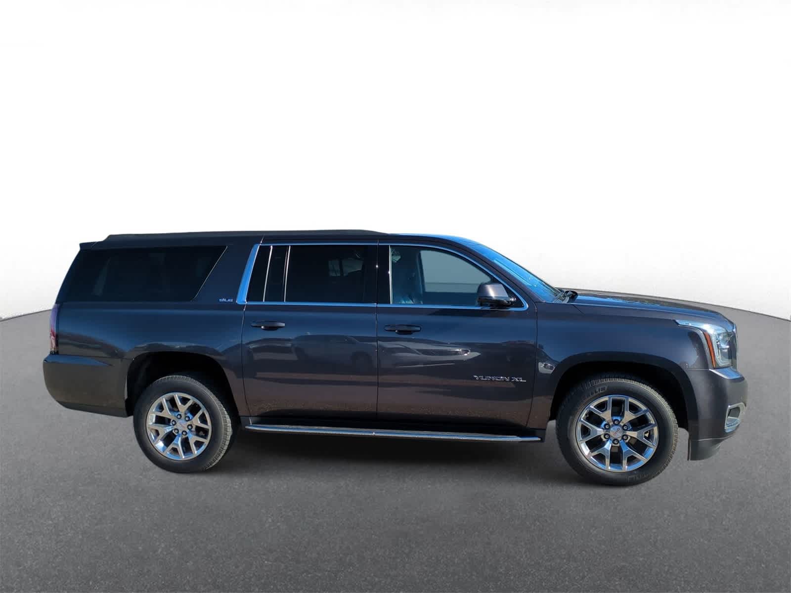 Thumbnail: 2017 GMC Yukon XL - 9
