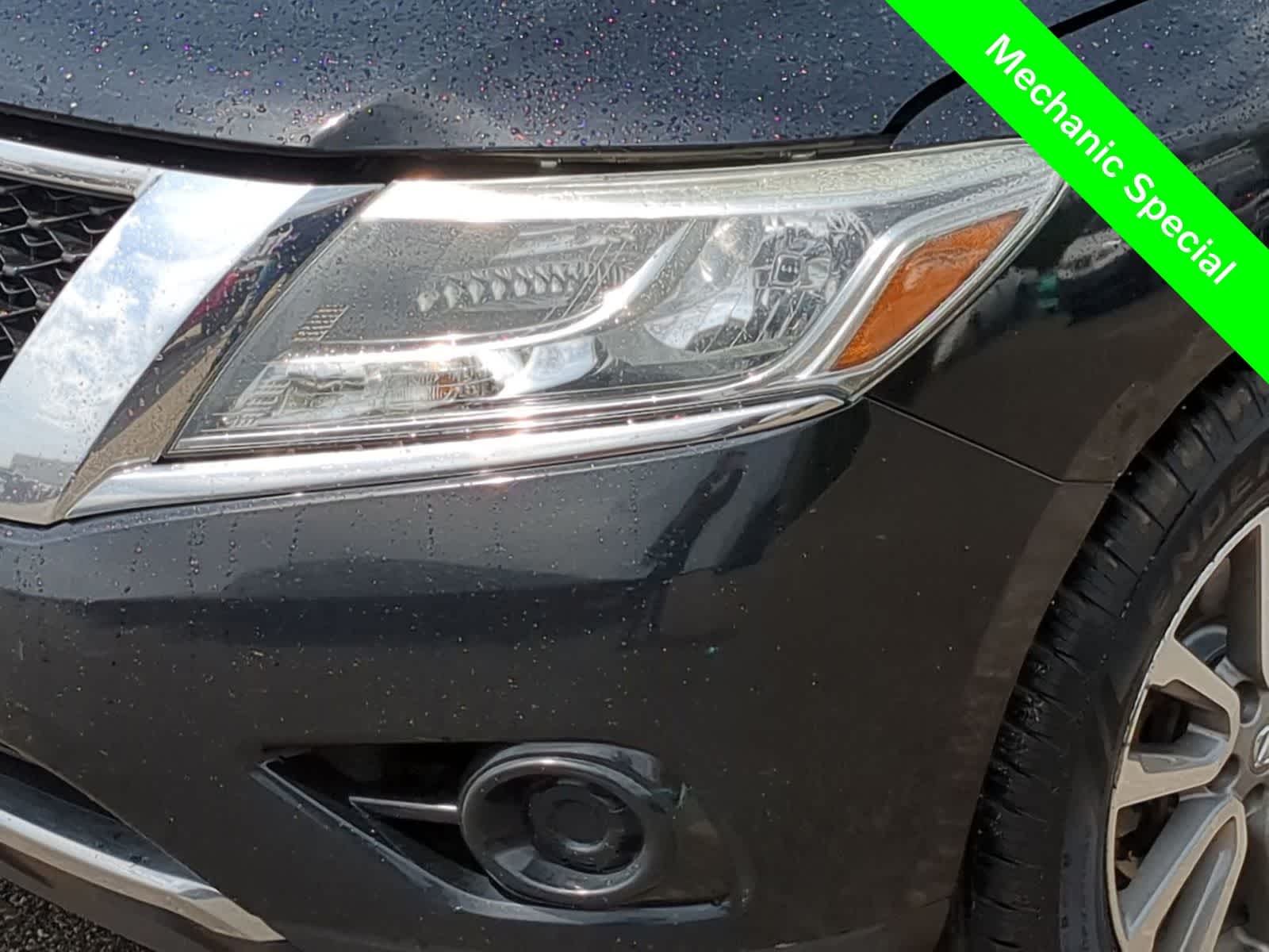 Thumbnail: 2013 Nissan Pathfinder - 11