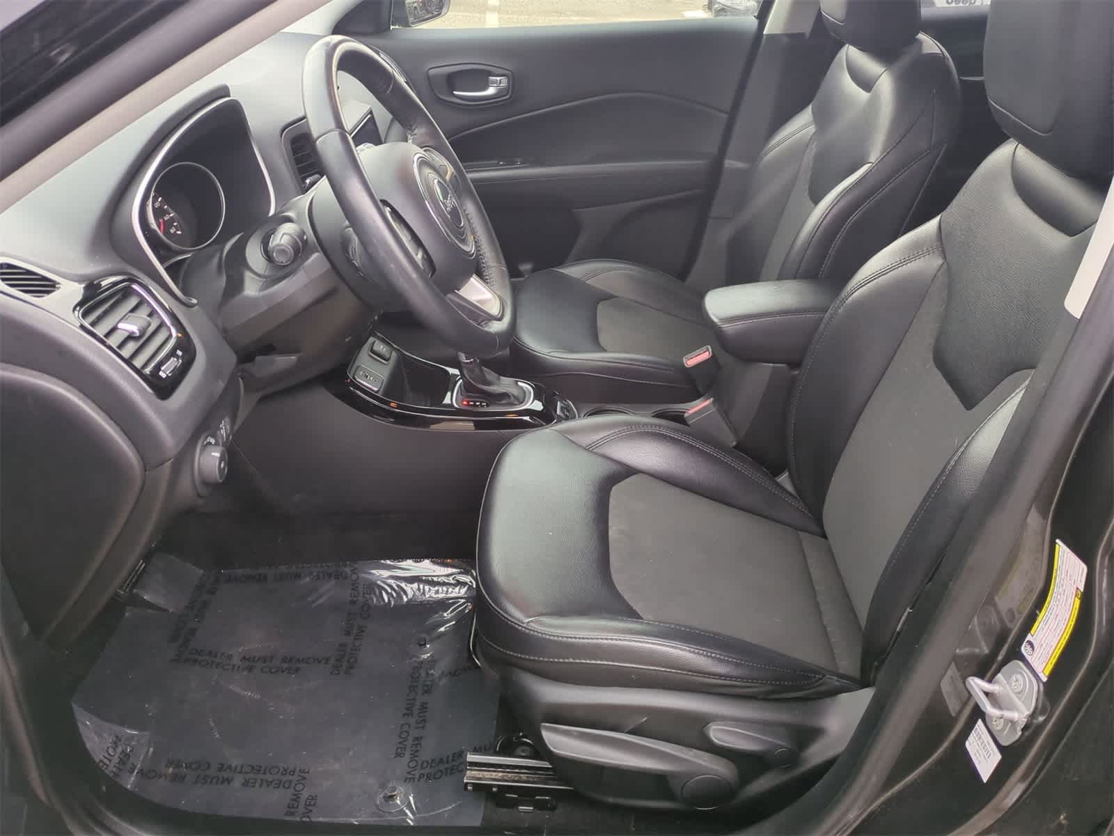 Thumbnail: 2019 Jeep Compass - 16