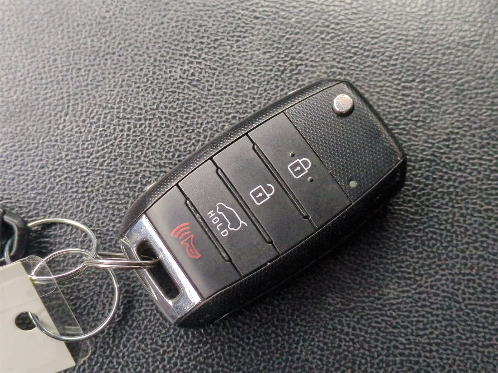 Thumbnail: 2016 Kia Sorento - 34