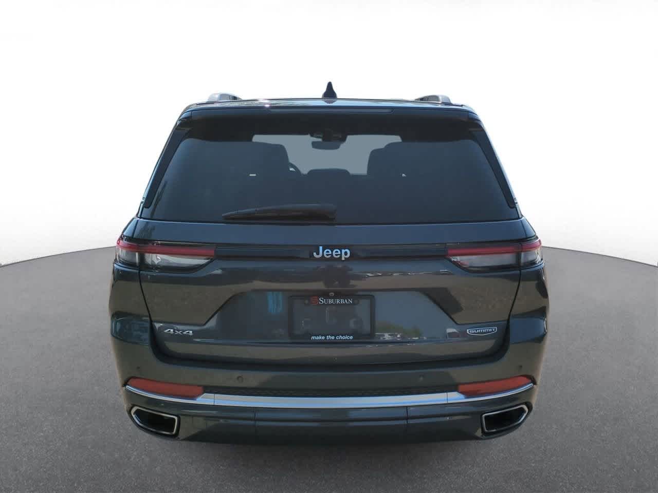 Thumbnail: 2022 Jeep Grand Cherokee - 7