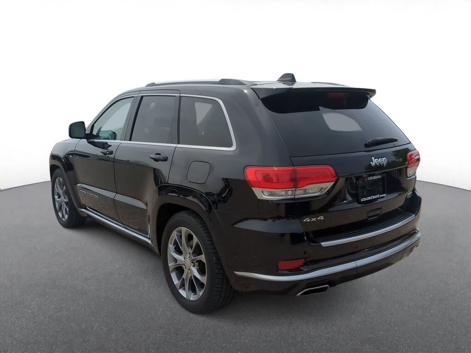 Thumbnail: 2019 Jeep Grand Cherokee - 6