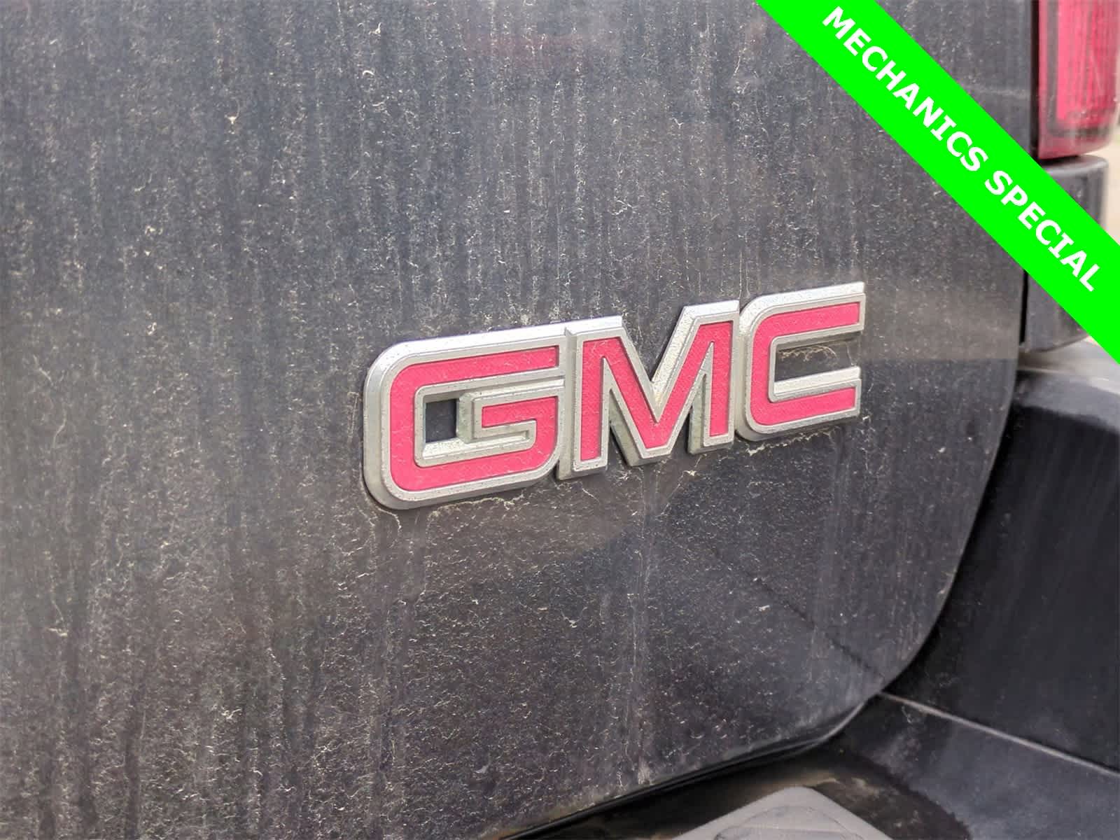 Thumbnail: 2004 GMC Envoy - 11