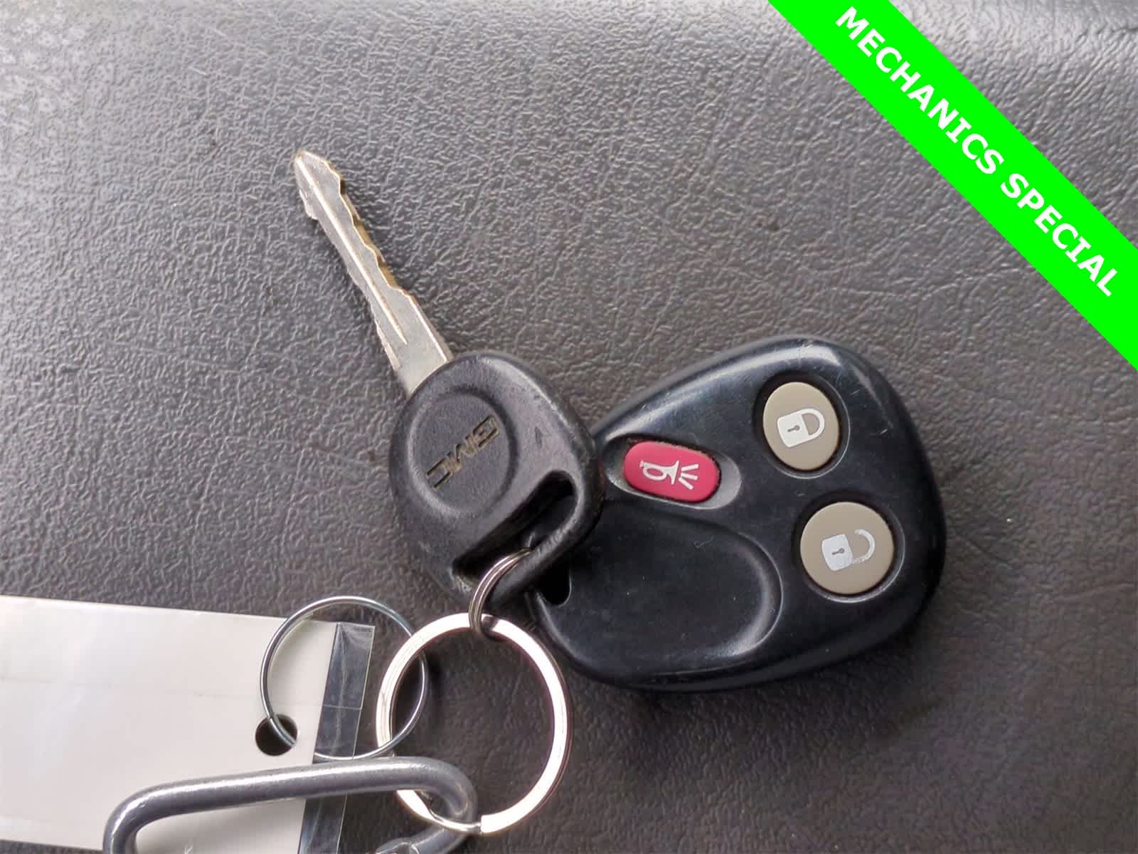 Thumbnail: 2004 GMC Envoy - 28
