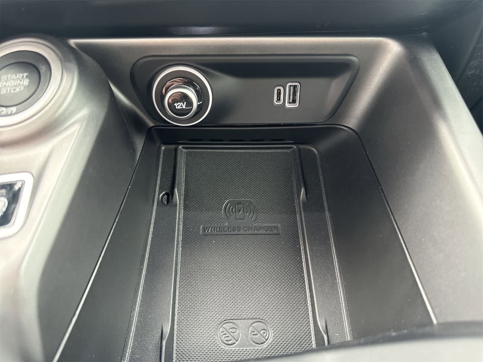 Thumbnail: 2024 Dodge Hornet - 34