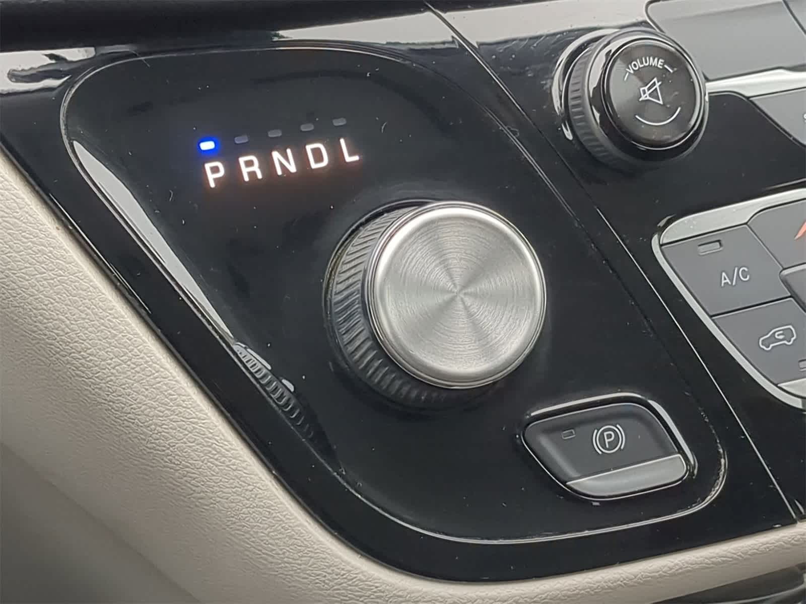 Thumbnail: 2017 Chrysler Pacifica - 39