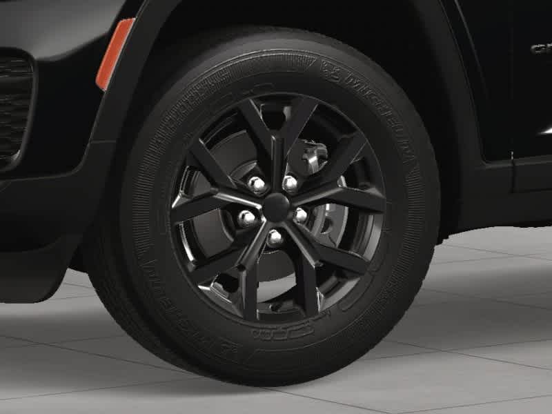 2025 Jeep Grand Cherokee Laredo 8