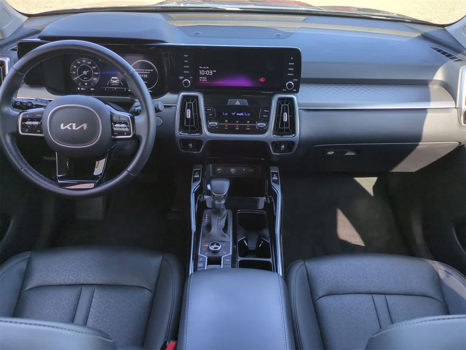 Thumbnail: 2023 Kia Sorento - 14