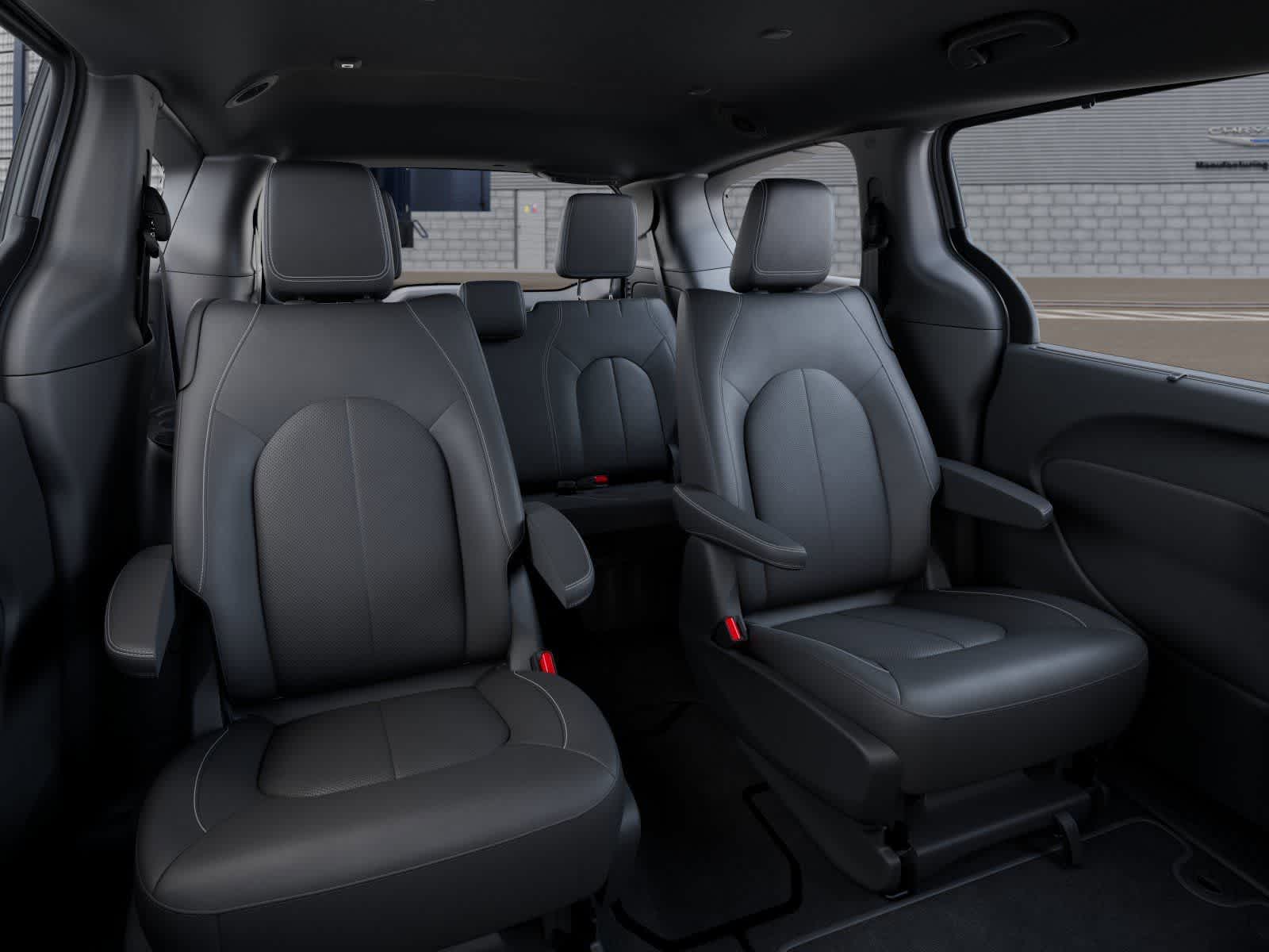 Thumbnail: 2026 Chrysler Pacifica - 15