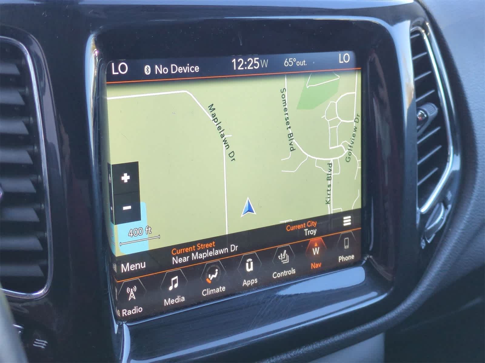 Thumbnail: 2018 Jeep Compass - 29