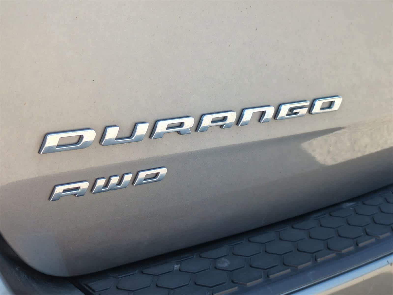 Thumbnail: 2011 Dodge Durango - 12