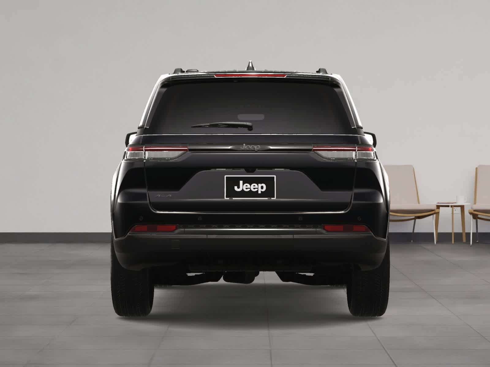 2025 Jeep Grand Cherokee Laredo 10
