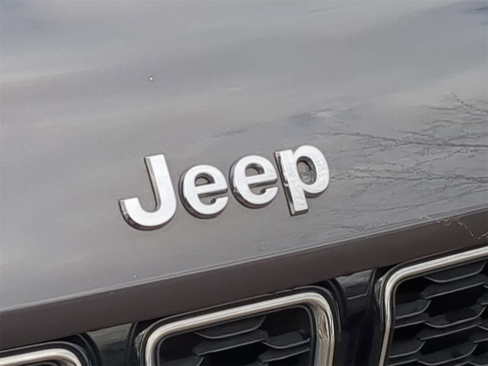 Thumbnail: 2022 Jeep Grand Cherokee L - 19