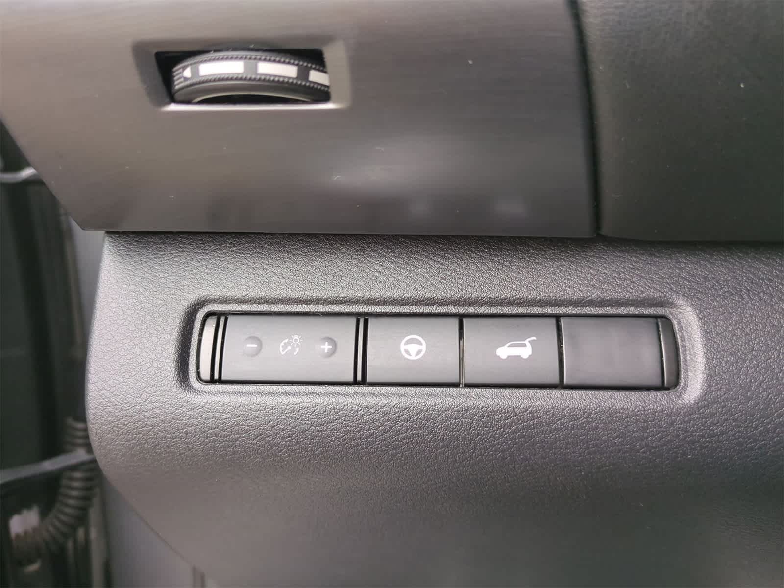 Thumbnail: 2023 Nissan Pathfinder - 27