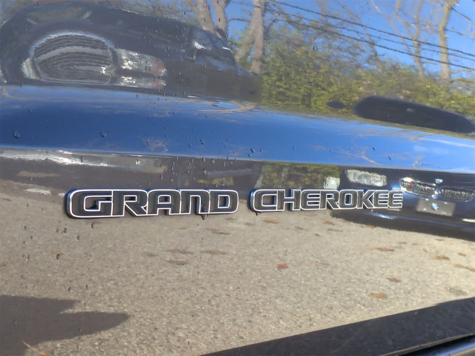 Thumbnail: 2018 Jeep Grand Cherokee - 13